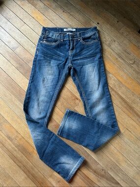 Blue Faded Women's Yaso Jeans